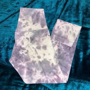 Lululemon Diamond Dye 25”